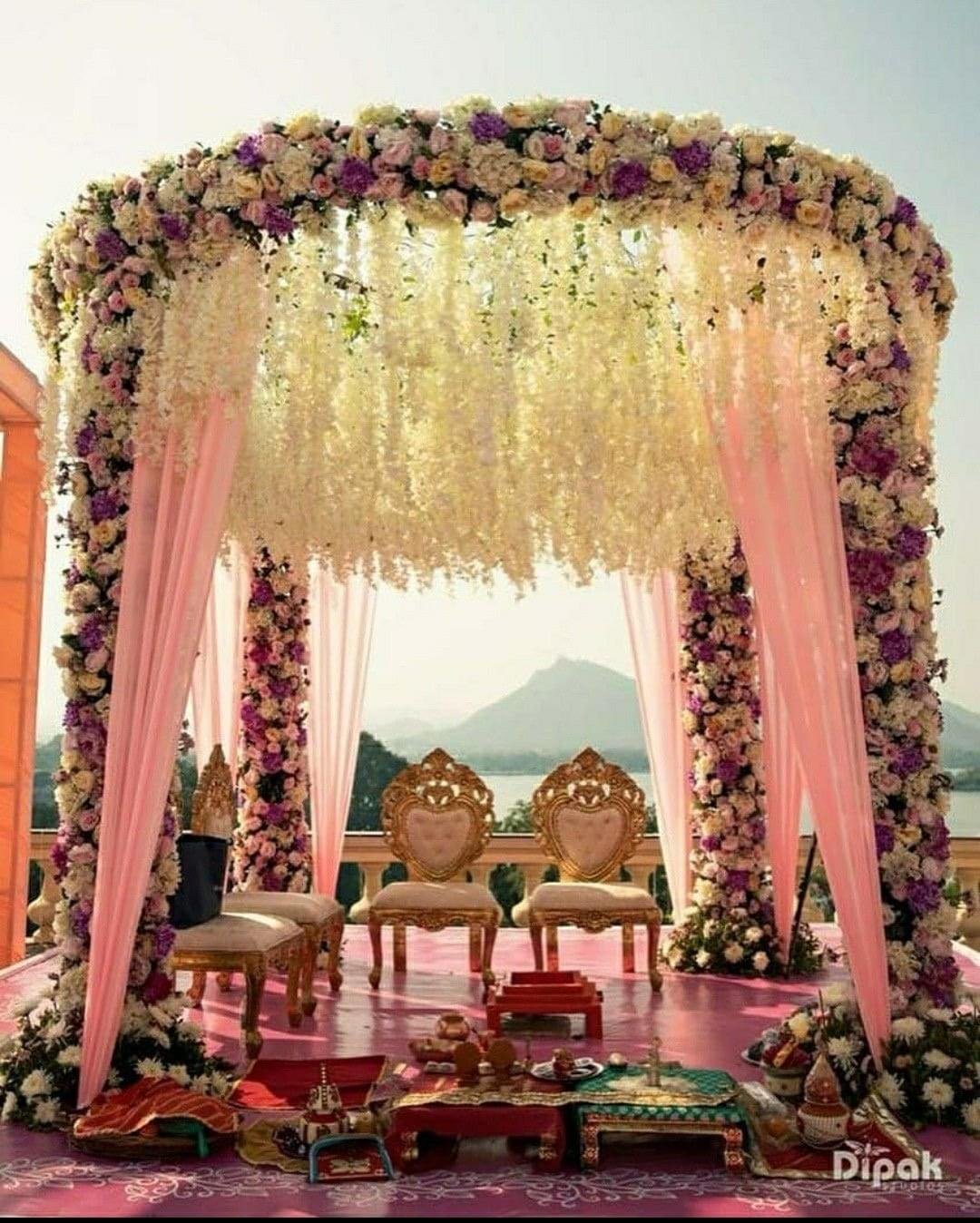 Elegant Decor